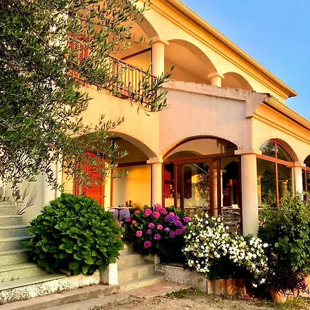 U Filipaghju Guest house